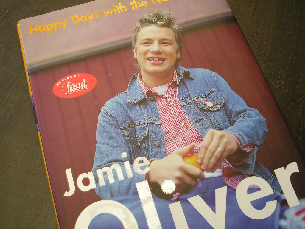 [jamie+oliver.jpg]