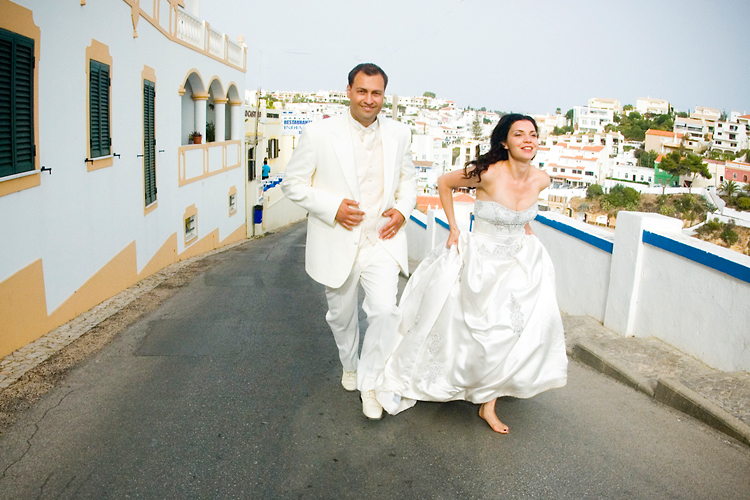 [destination-wedding-portugal47.jpg]
