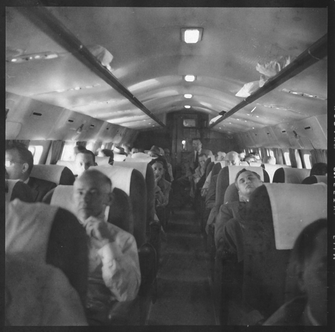 [vintage_airplane_interior_sm.jpg]