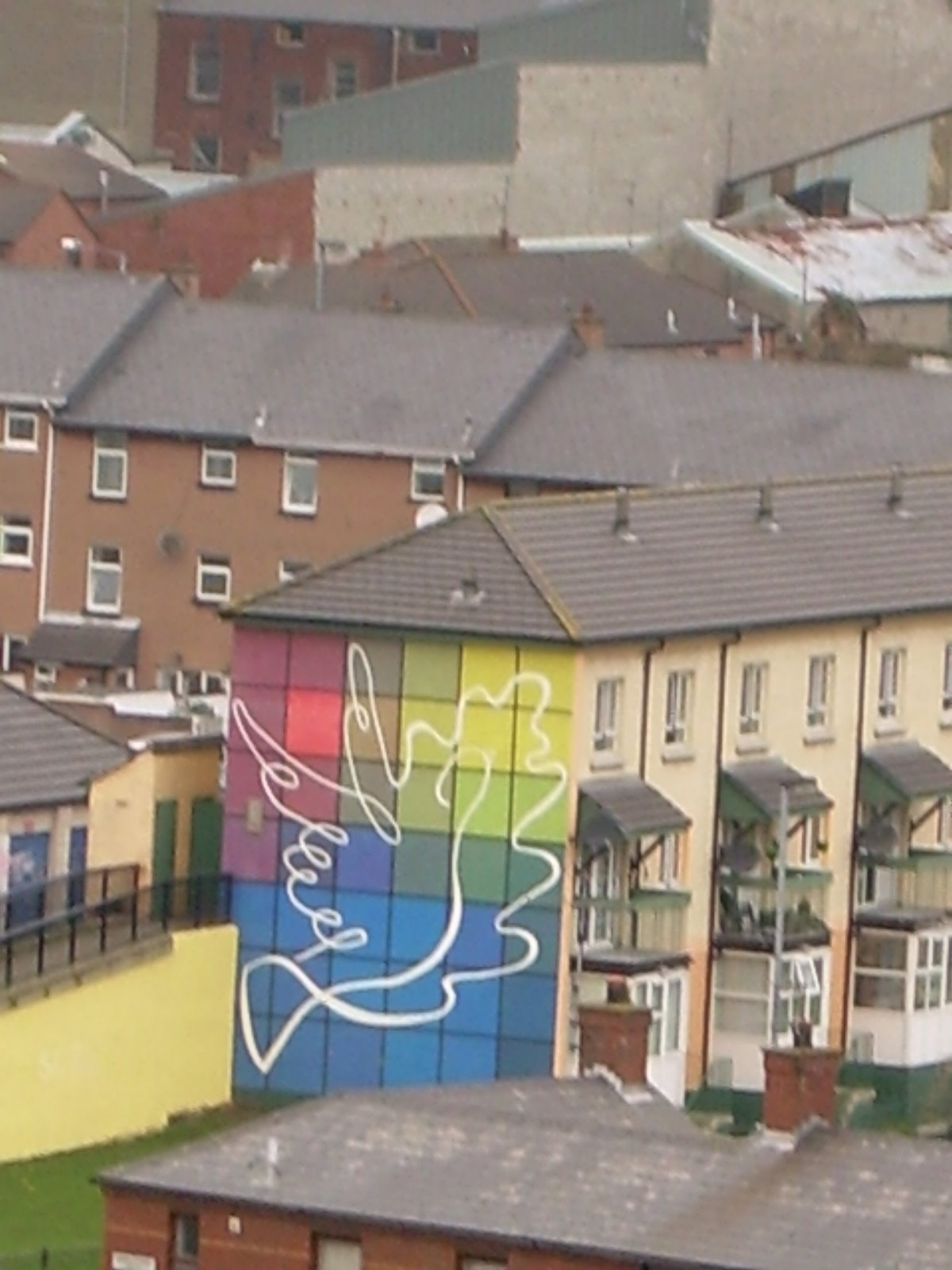 [Bogside+mural.jpg]