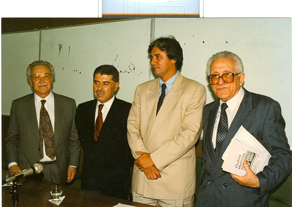 [Homenagem+aos+Professores+Portugueses+em+Recife+(Março+1997).jpg]