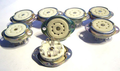 Válvulas (bulbos) Zocalos-sockets-valves