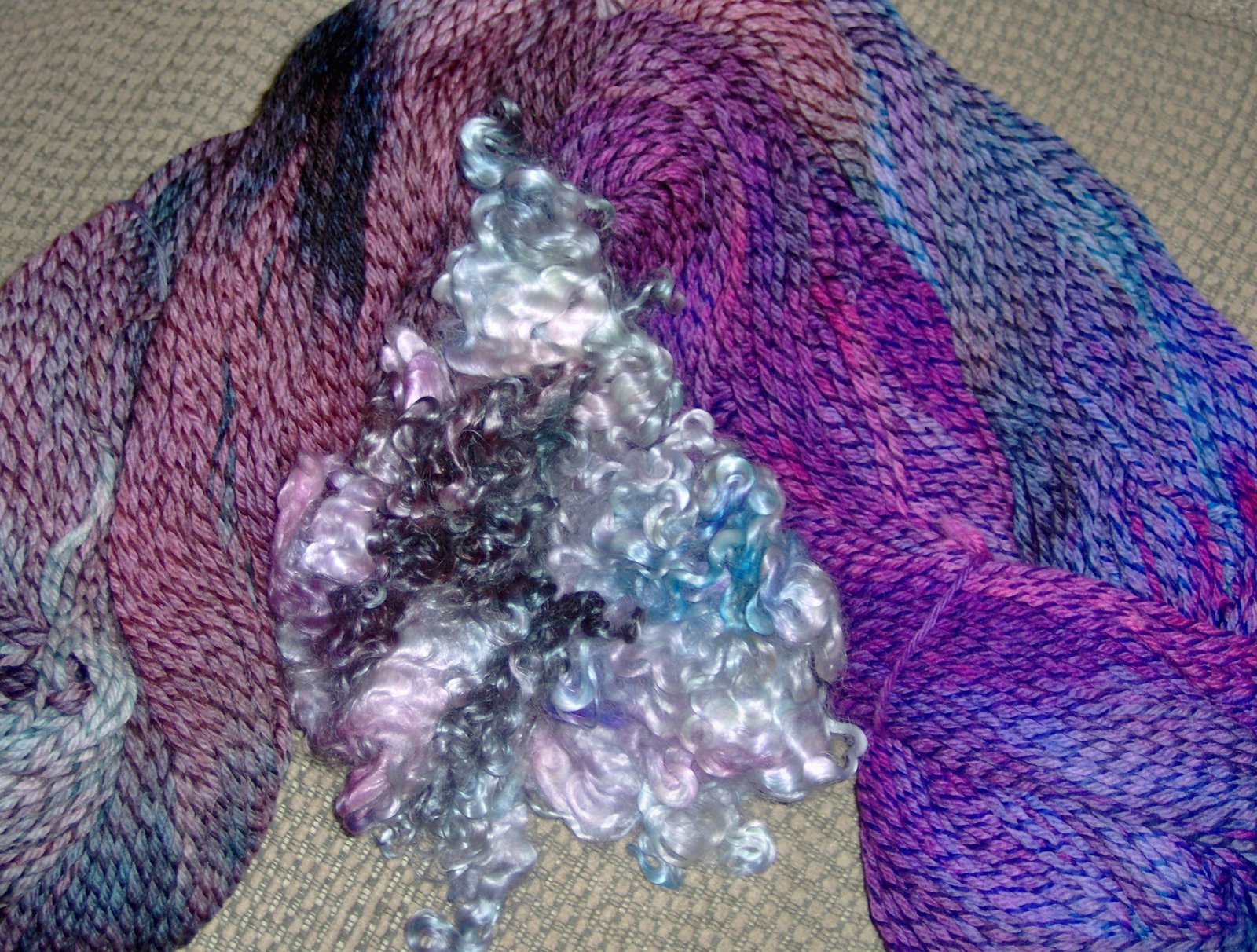 [dyeing+lacy+knitting+016.jpg]