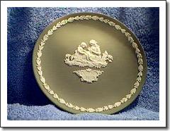 [Wedgwood+Jasperware+Green+Mother's+Day+Plate+WMIE+1972+6+and+a+half+inch+diam+Pict0094.jpg]