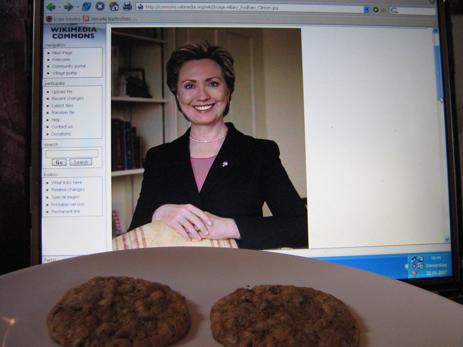 [mrs+clinton's+cookies+005.jpg]