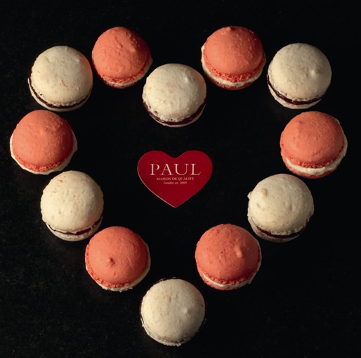 [PAUL+coeur+macaron+St+Val+2008.jpg]