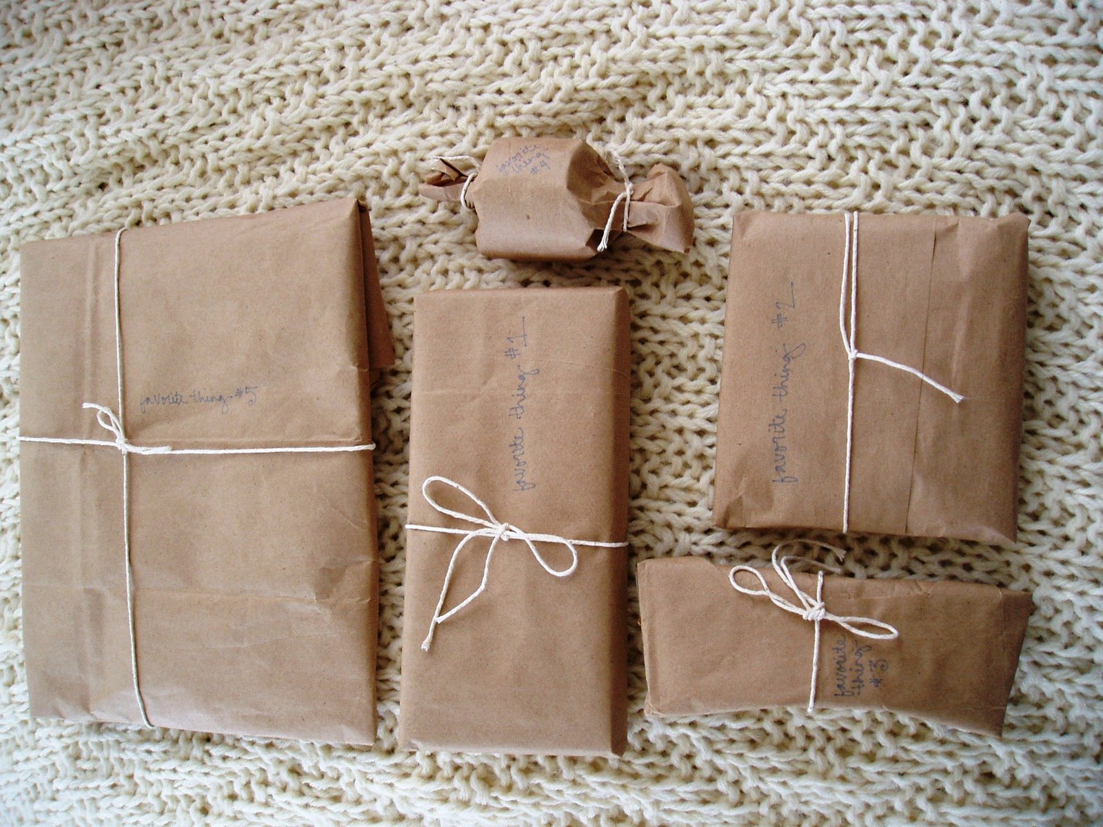 [brown+paper+packages.JPG]