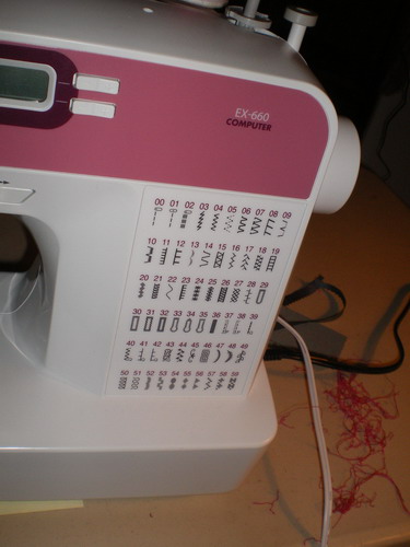 [sewingmachine2.jpg]