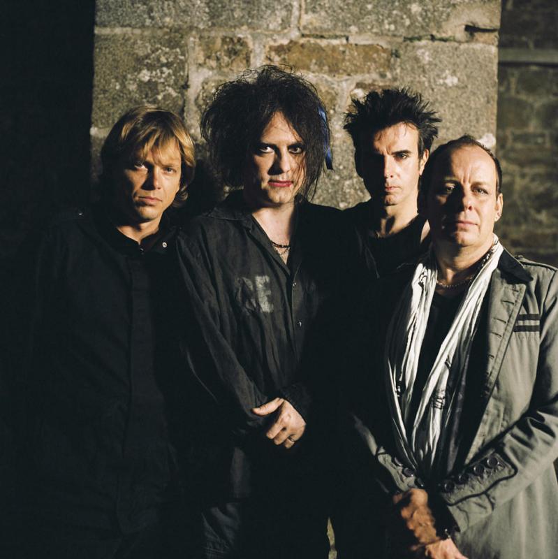 [TheCure2005.jpg]