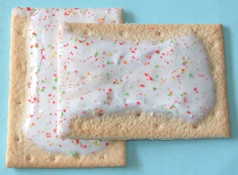 [800px-Pop-Tarts_Frosted_Strawberry.jpg]