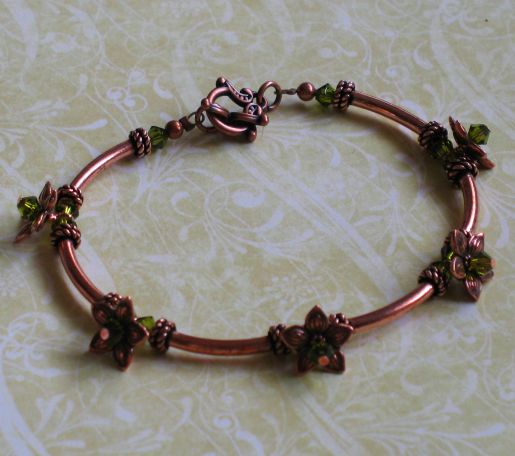 [Copper+Flower+Bracelet+-grn+bkg+1.jpg]