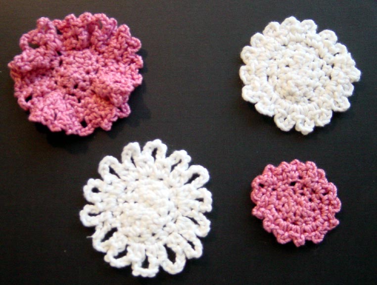 [Crochet+Flowers+Set+00.JPG]