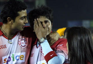 An inconsolable Sreesanth after the Mohali vs Mumbai game on Friday night. Was he slapped by Harbhajan?