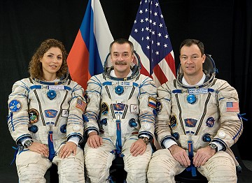 [Soyuz+TMA-9.jpg]