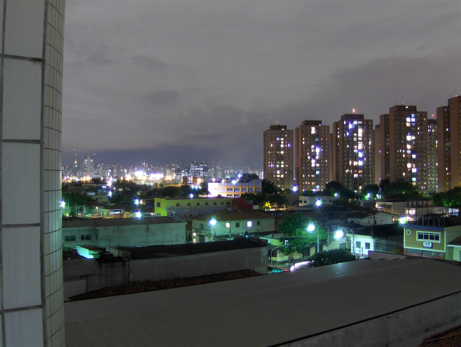 [Sao+Paulo+out+his+window+at+night]