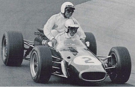 GP da Alemanha, anos 60: o neozelandês Denis Hulme e o australiano Jack Brabham