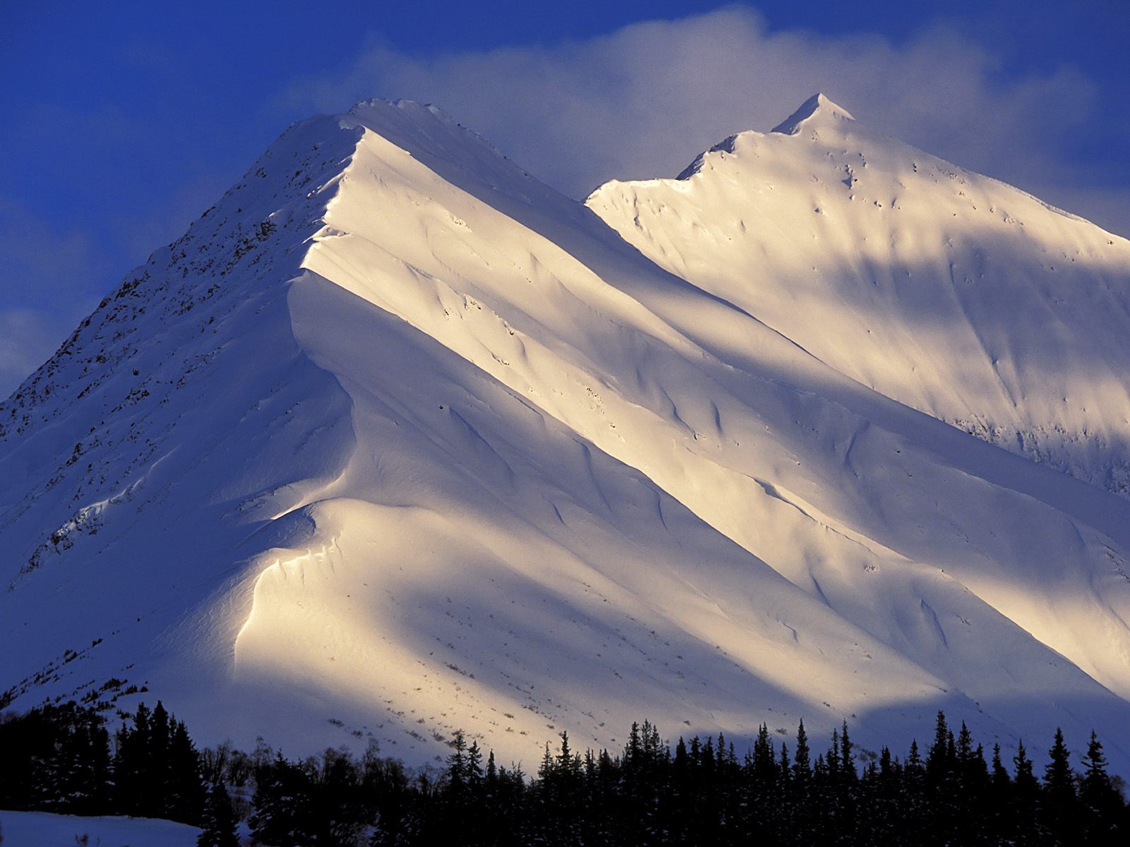 [Whispering+Mountain,+Summit+Lake+Kenai,+Alaska+-.jpg]