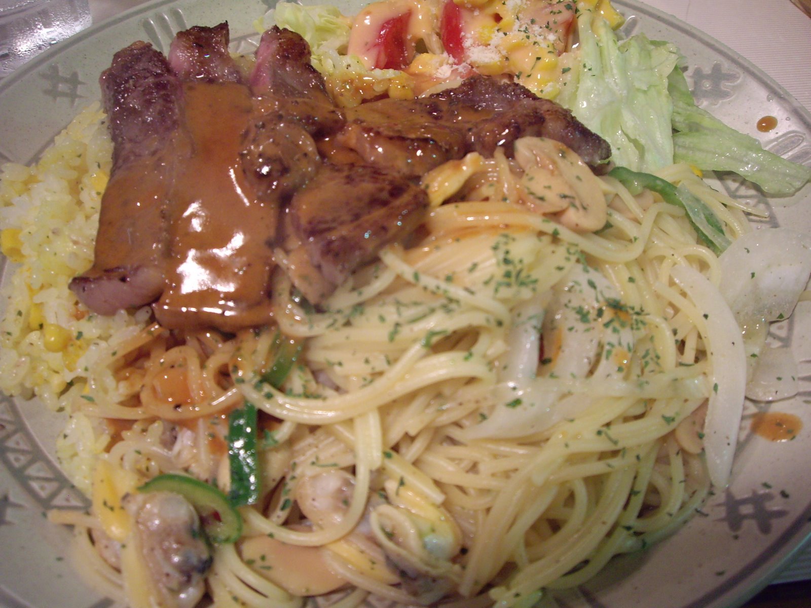 [steak+pasta+and+salad.jpg]