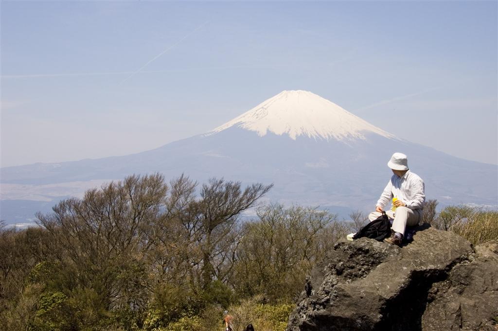[Hakone_Mt.Fuji+050_edited-1.jpg]