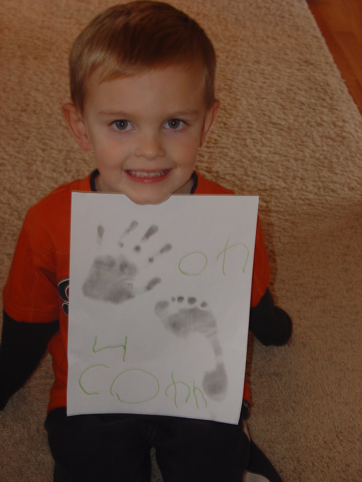 [Connor+handprint+&+footprint.jpg]