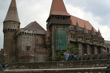 Castelul Corvinestilor