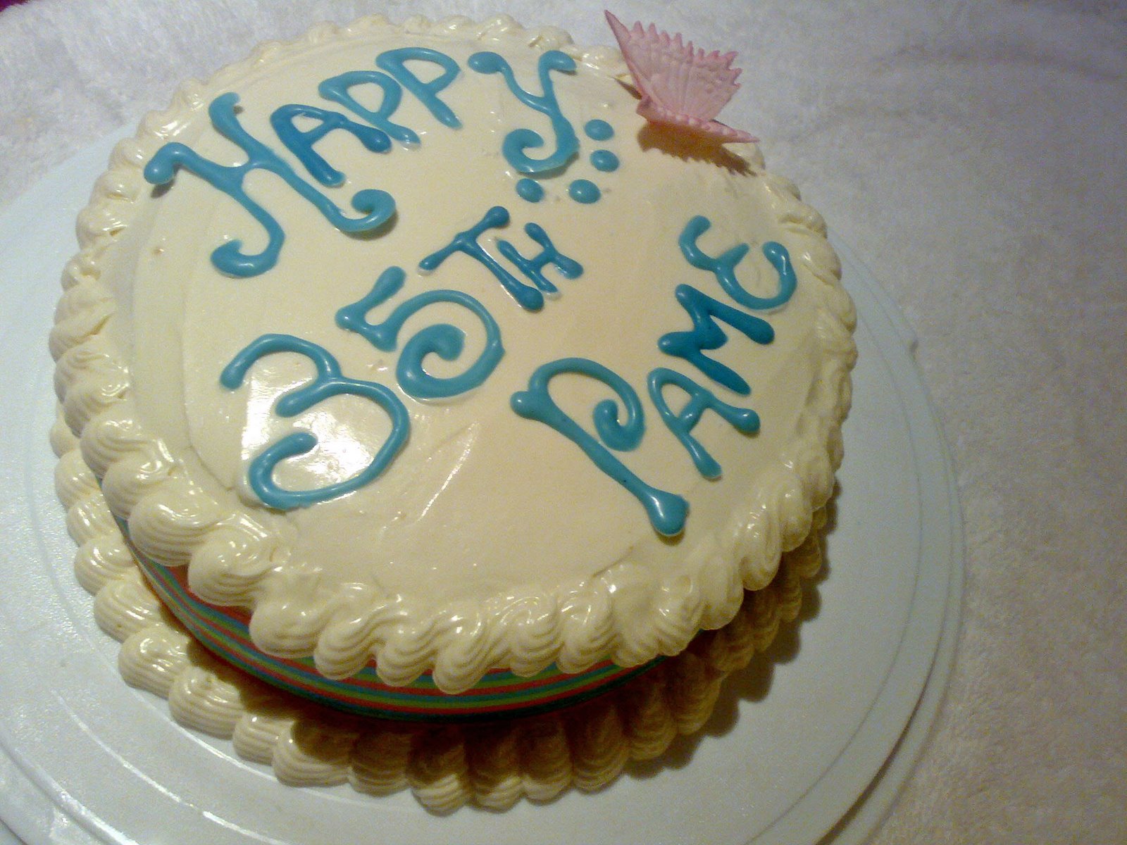 [Pam's+Birthday+Cake+1002_edited.jpg]