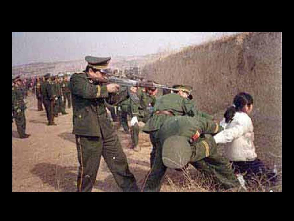 [Chinese+executing+a+Tibetan+citizen.jpg]