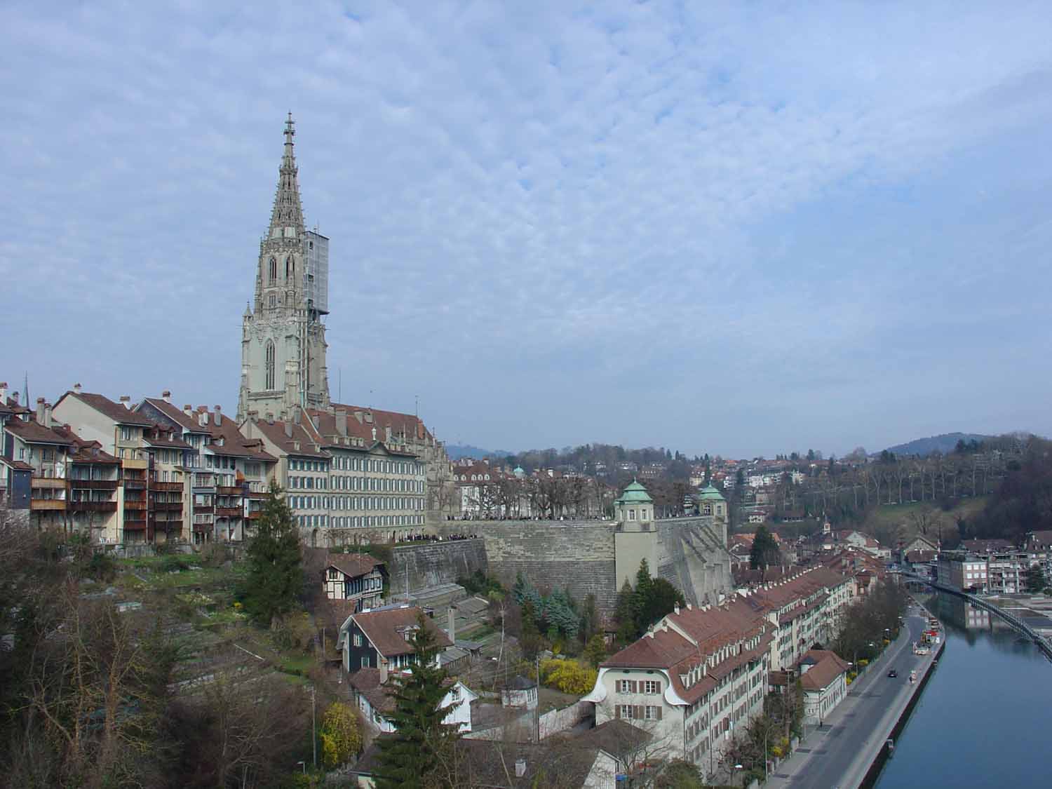 [Bern+Cathedral+from+Kirchenfeld+Bridge.jpg]