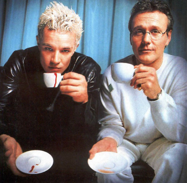[Buffy+-+Spike+&+Giles+(Cup+Of+Tea).jpg]