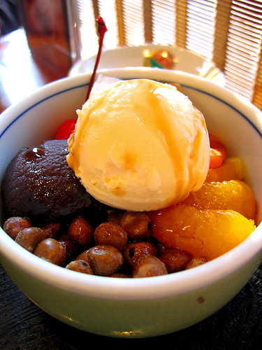 Anmitsu with ice cream - Japanese Ice Cream blog