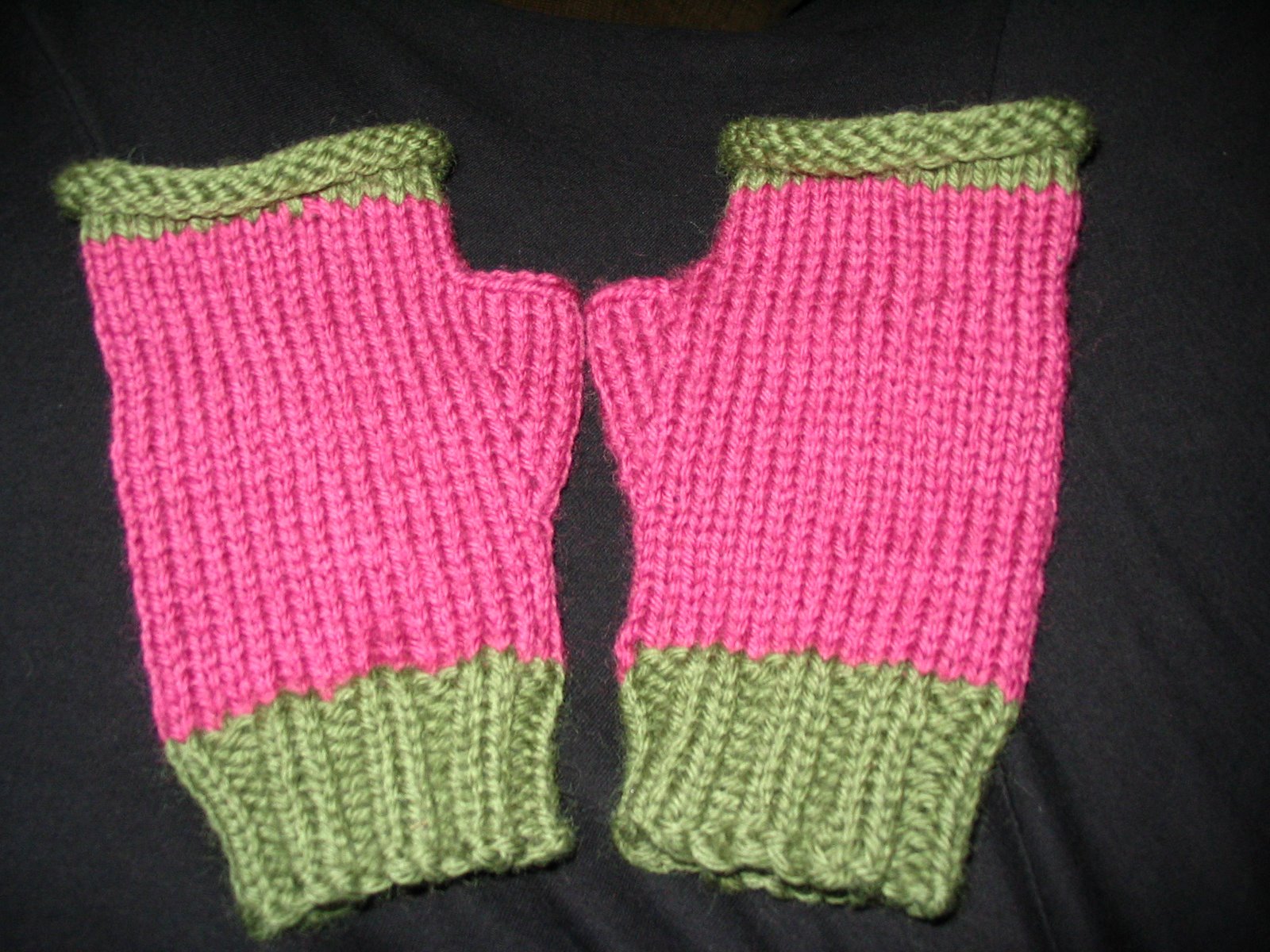 [knitting+2007+039.jpg]