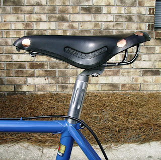brooks cycle saddle