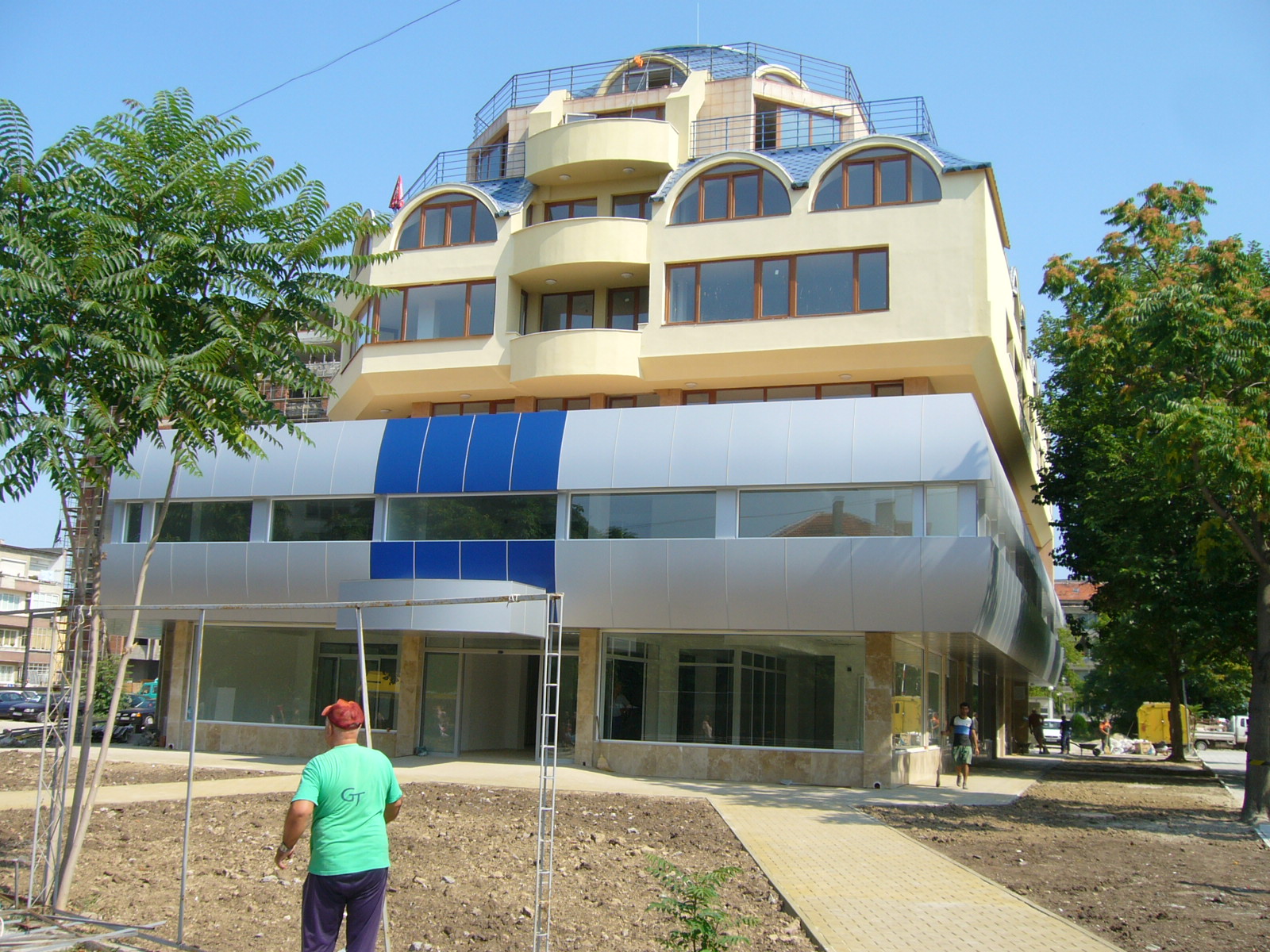 New (Expensive) Apartments in Yambol