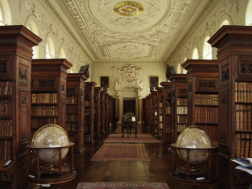 [Biblioteca+del+QueenÂ´s+College,+Oxford.jpg]