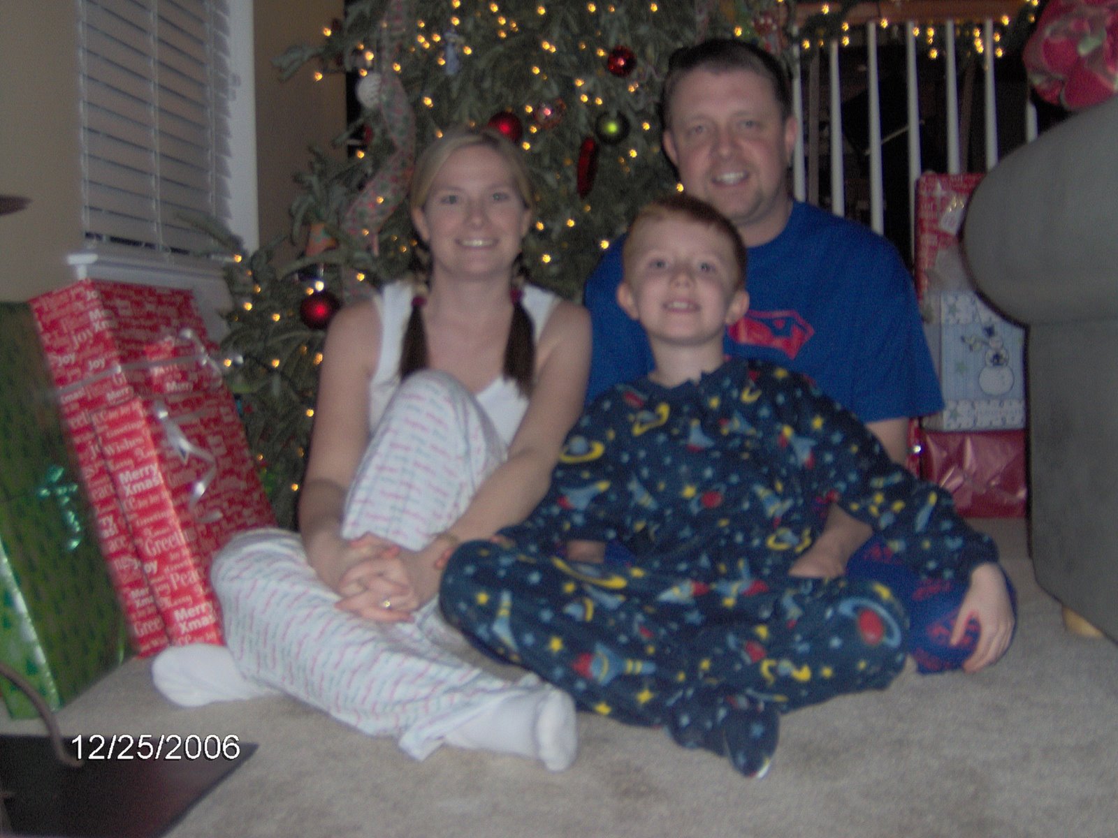 [061225+Christmas+Eve2+in+our+new+PJs.jpg]