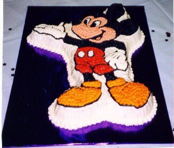[Mickey+Mouse+Cake.bmp]