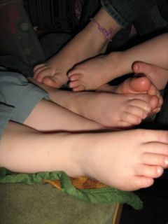 [Little+Feet.jpg]