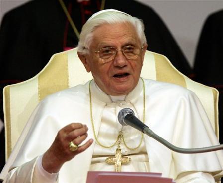 [Papa+Benedetto+XVI+Ratzinger.jpg]
