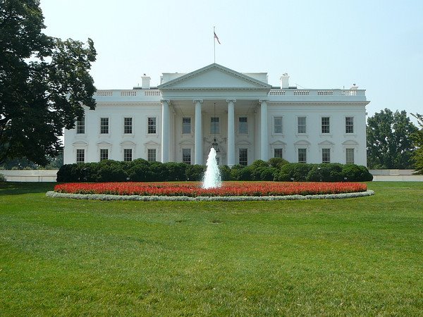 [whitehouse.jpg]