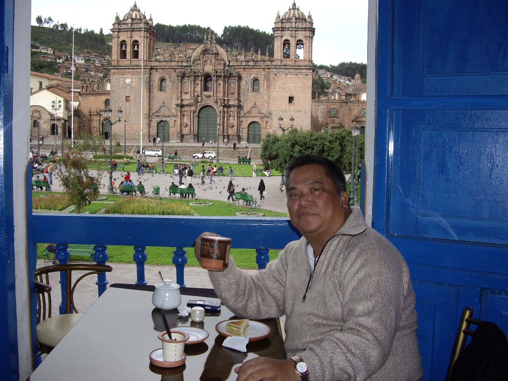[Cusco-mate&cathedral.jpg]