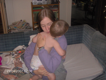 [Aunt+Anna+hugging+Nate.jpg]