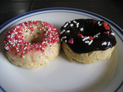 [baked+donut.jpg]