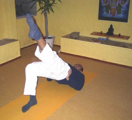 [yoga-mallorca-Pilates2.jpg]