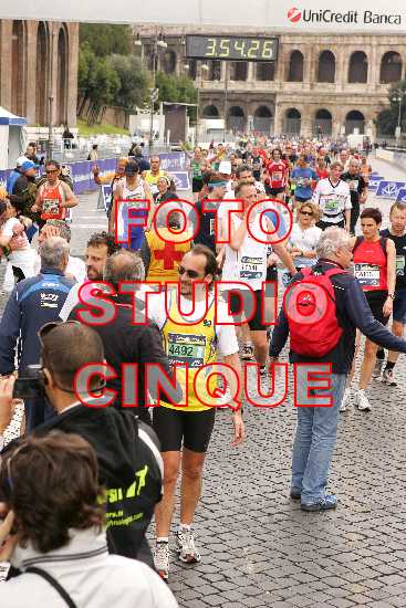 [Maratona+di+roma+2008.jpg]