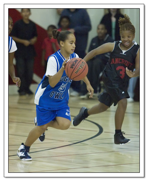 [Hughes+Girls+Basketball+vs+Bancroft+11-20-07+046.jpg]