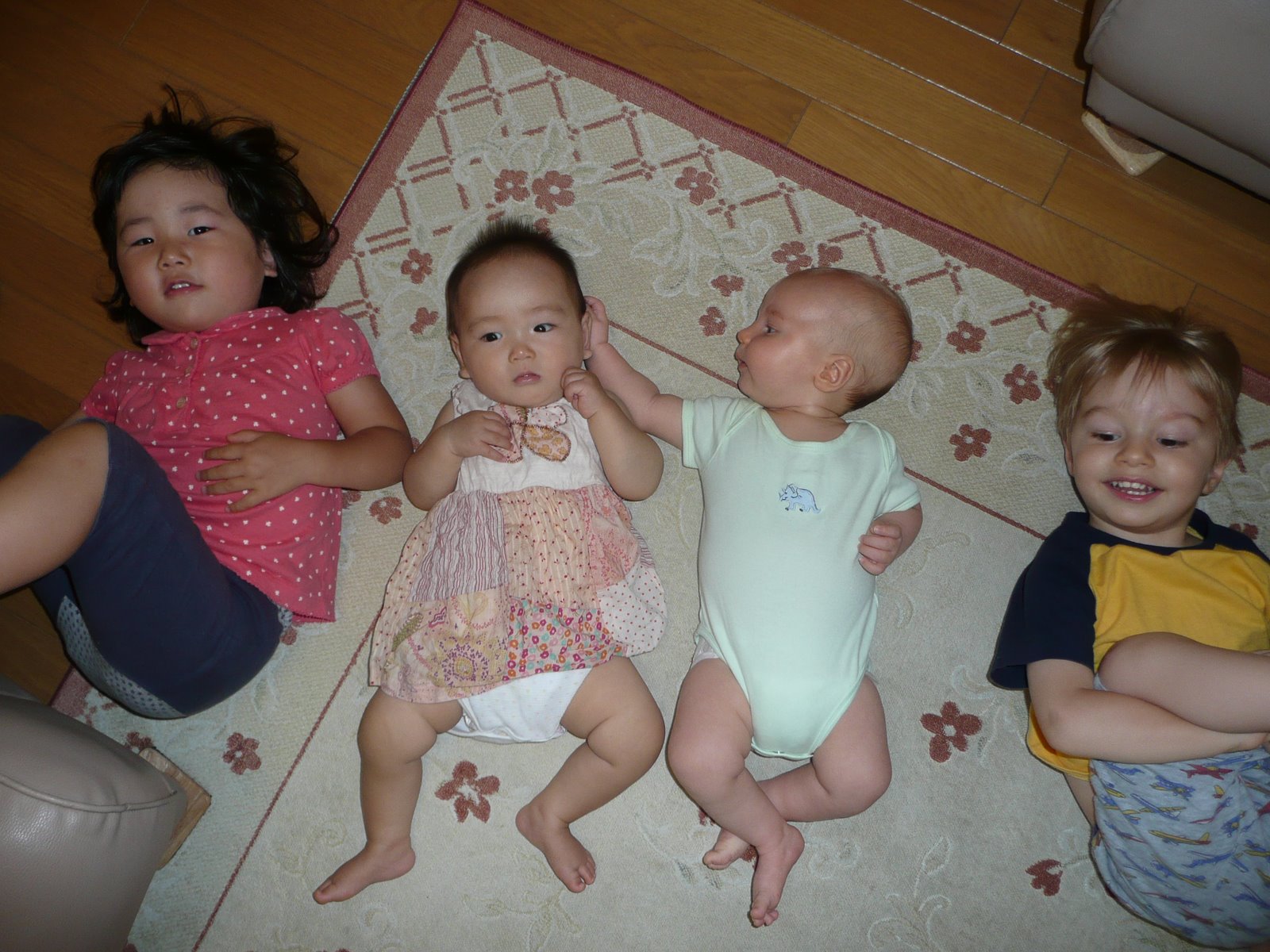 [Chiaki,+Ayumi,+Joel,+and+Matthew+July+31,+2008.JPG]