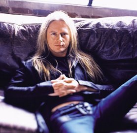 [jerry_cantrell-1.jpg]