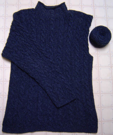 [navy+wool+silk+sweater+002.jpg]