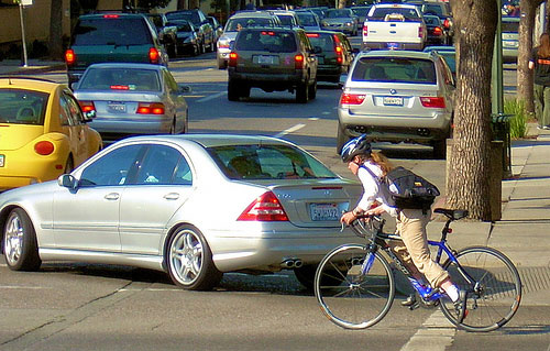 [bikecommuter.jpg]
