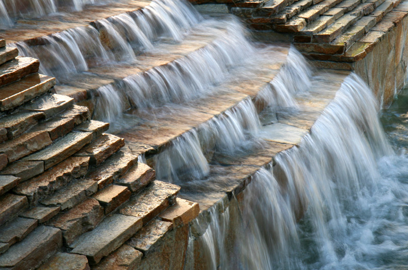[stairs.waterfall.-020.jpg]